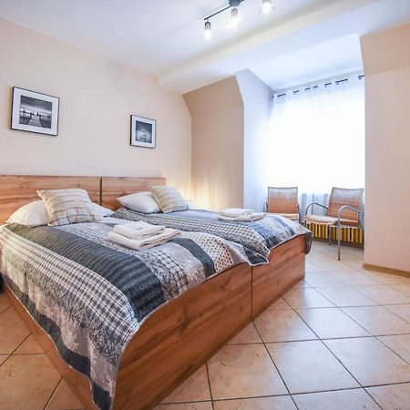 Apartamenty Bryza - Osiedle Zeromskiego 27 - Promenada Swinoujscie Dış mekan fotoğraf