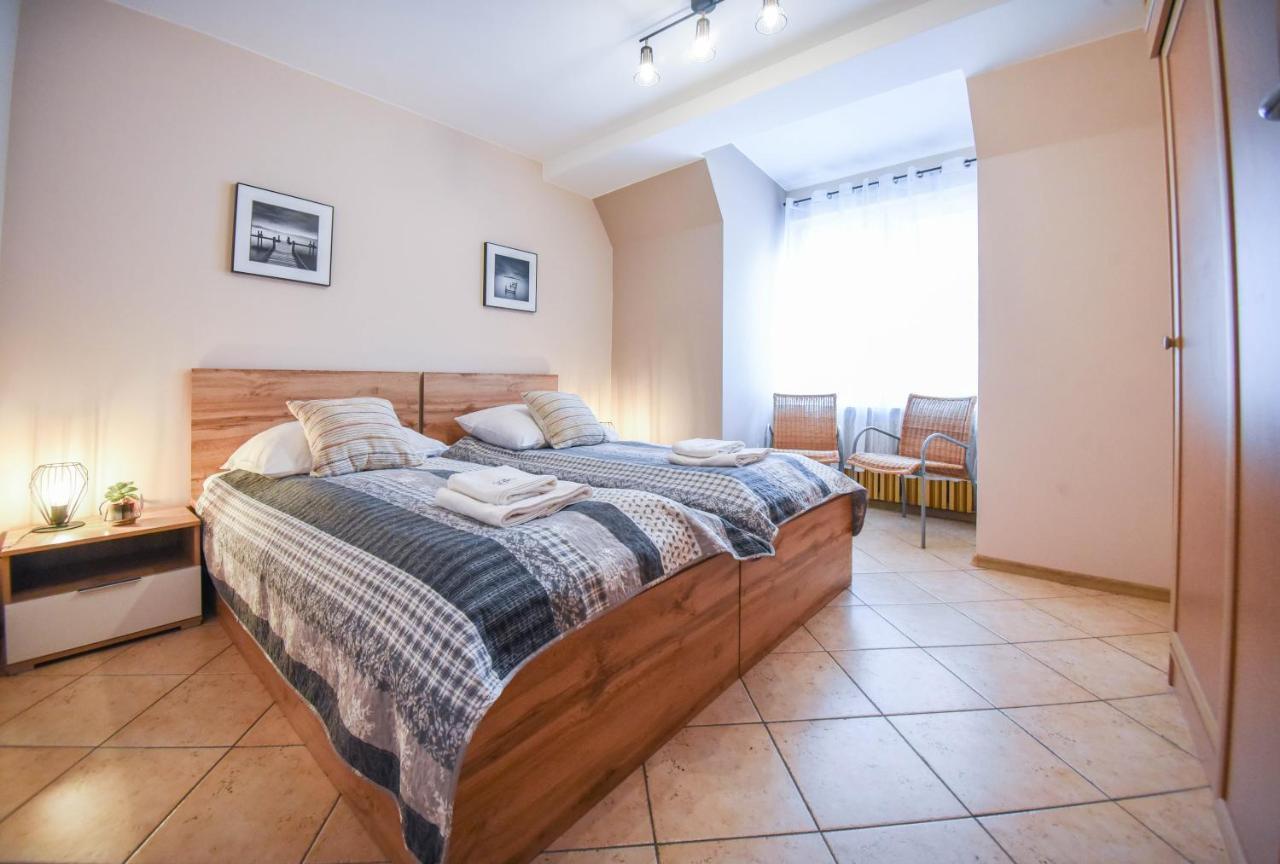 Apartamenty Bryza - Osiedle Zeromskiego 27 - Promenada Swinoujscie Dış mekan fotoğraf
